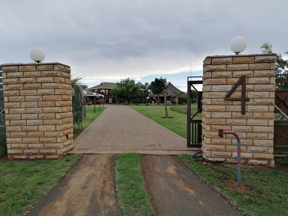 Safe Haven Guesthouse Bloemfontein Dış mekan fotoğraf