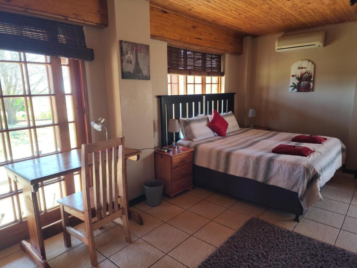 Safe Haven Guesthouse Bloemfontein Dış mekan fotoğraf